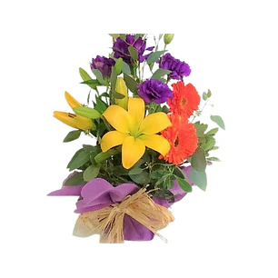 Mix de Flores Multicolor en base malla  | Entrega alegría con esta combinación de colores, aromas y belleza natural