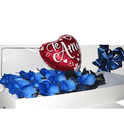 Caja de 12 rosas azules más globo | Transmite Confianza y Tranquilidad