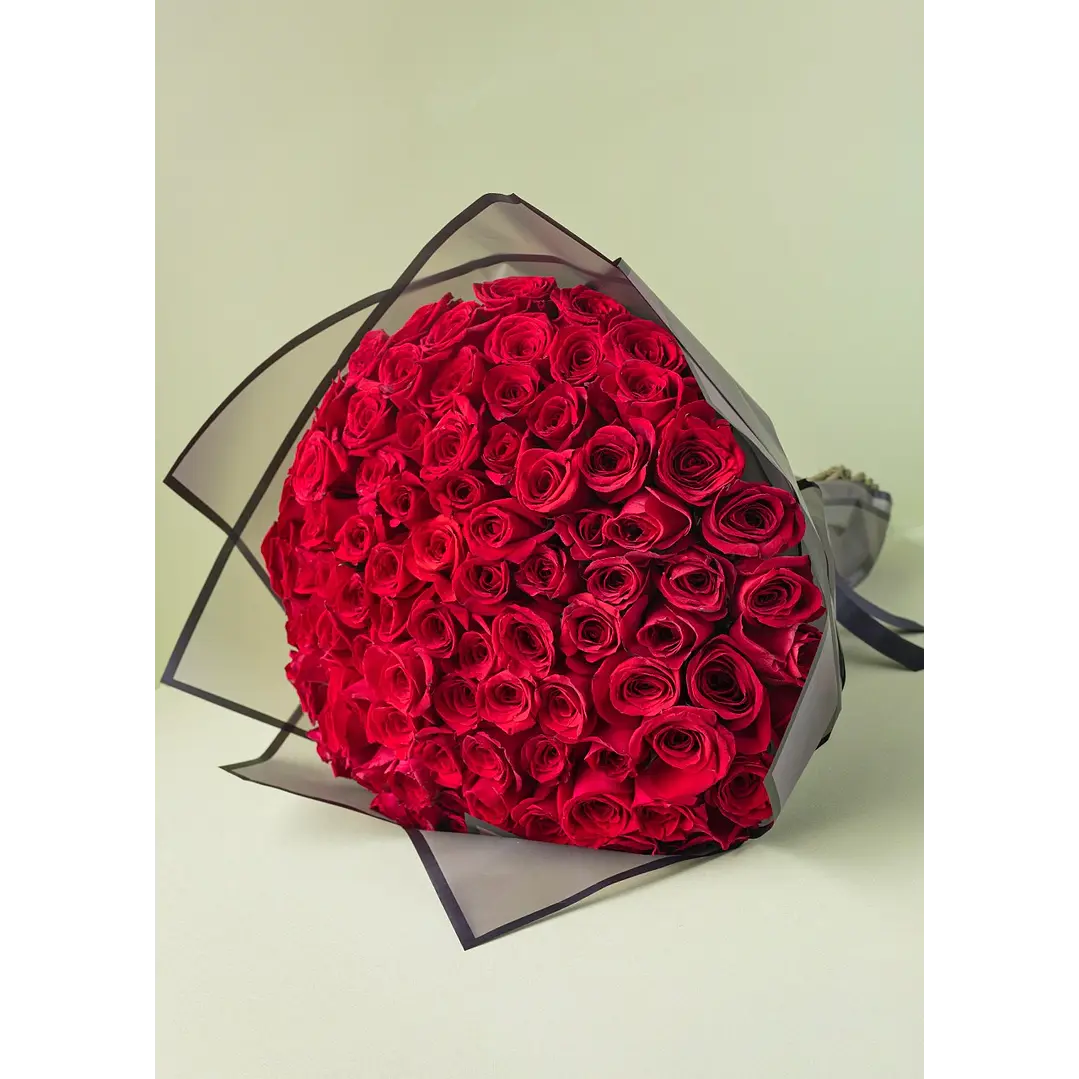 Ramo de 100 Rosas | Envía Elegancia Majestuosa 1