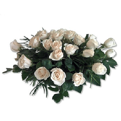 Cojín ovalado 18 rosas | Expresa tus condolencias y acompaña en este momento difícil