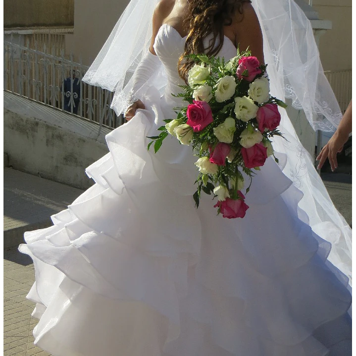 Ramo Novia en Cascada 1
