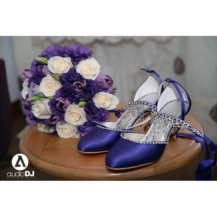 Ramo Novia Tonos Morado blanco 2