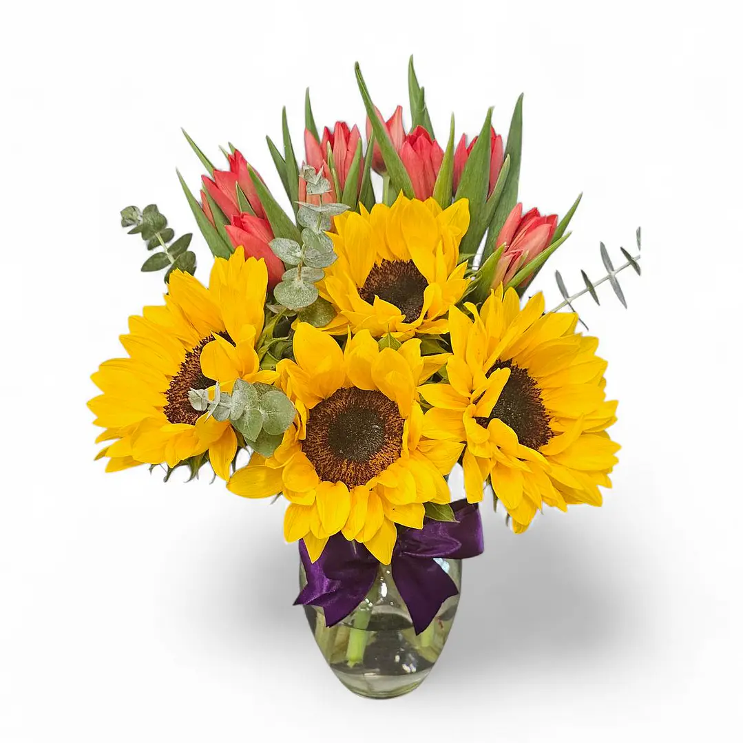 Florero de Tulipanes y Girasoles | Regala Colores y Alegrías 1