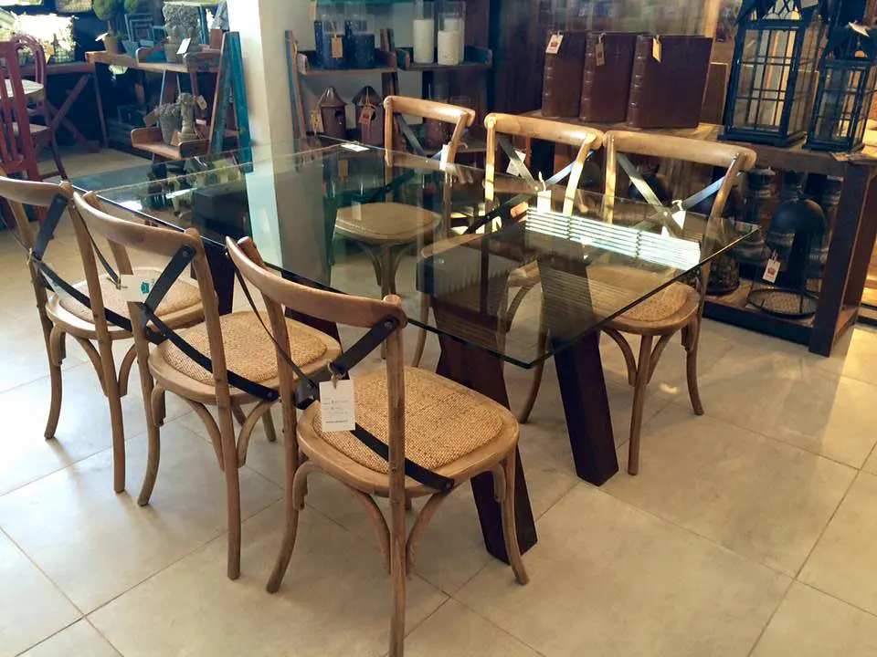 Mesa Tres Robles 3