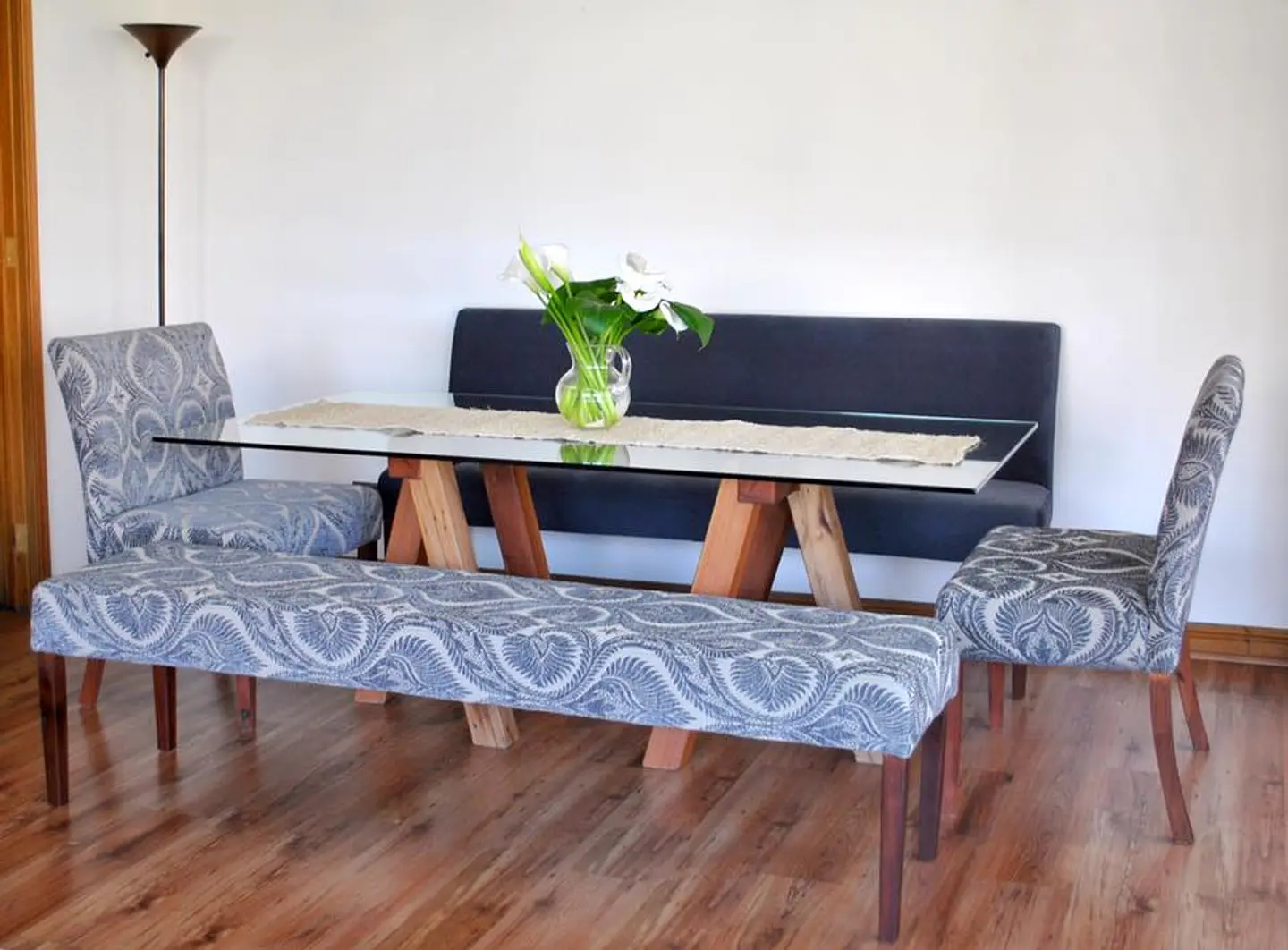 Mesa Tres Robles 4