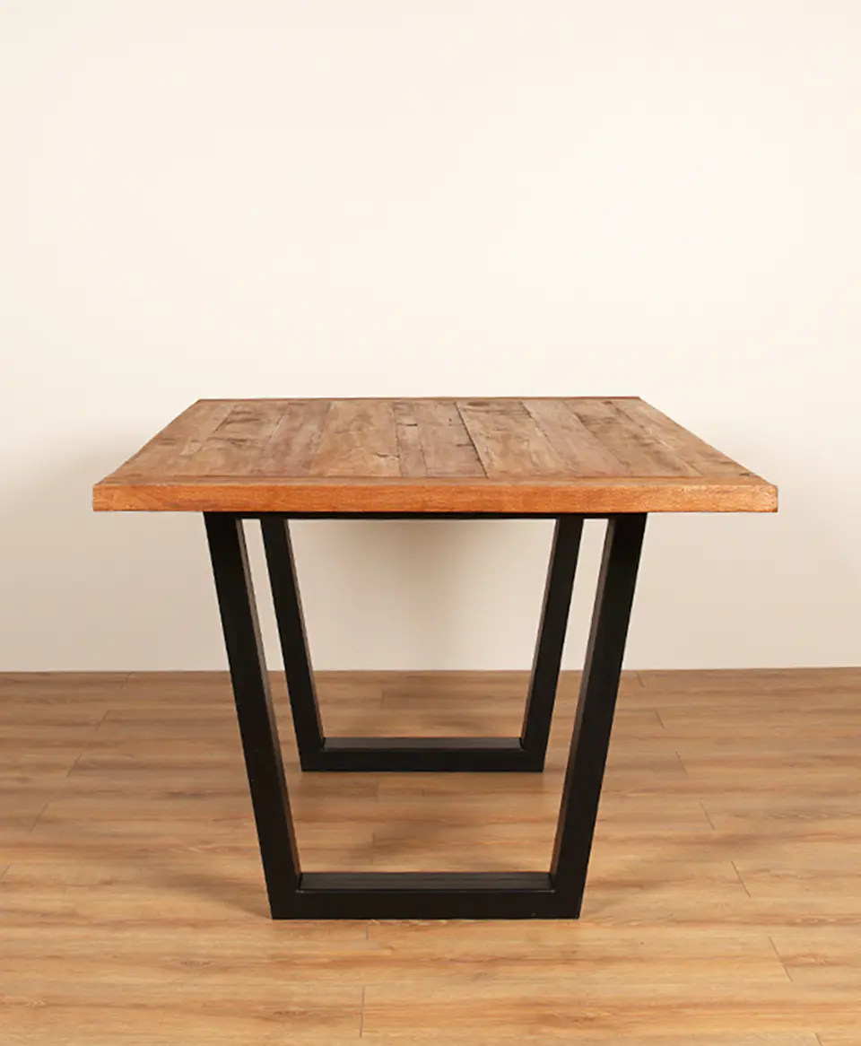 Mesa de Comedor Bretaña 3