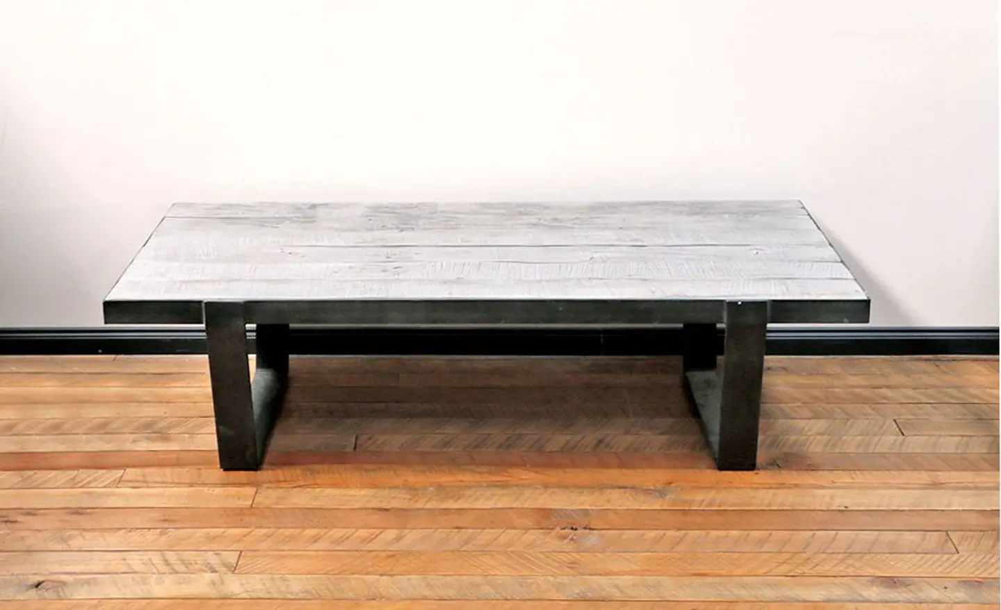 Mesa de Centro Bascur 1