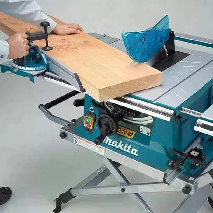 SIERRA DE BANCO MAKITA MLT100-2 + TALADRO PERC 5