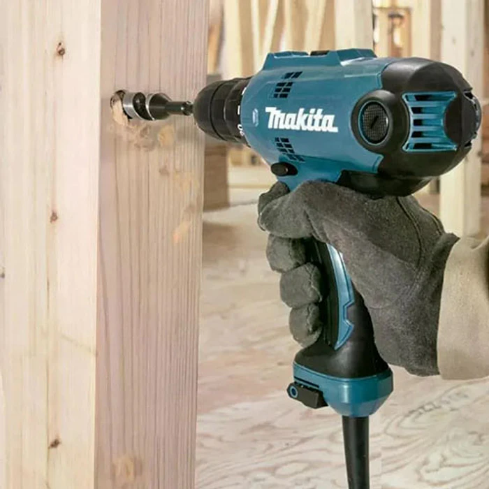 SIERRA DE BANCO MAKITA MLT100-2 + TALADRO PERC 7