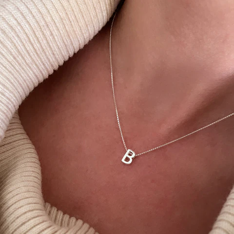 COLLAR LETRA | PLATA