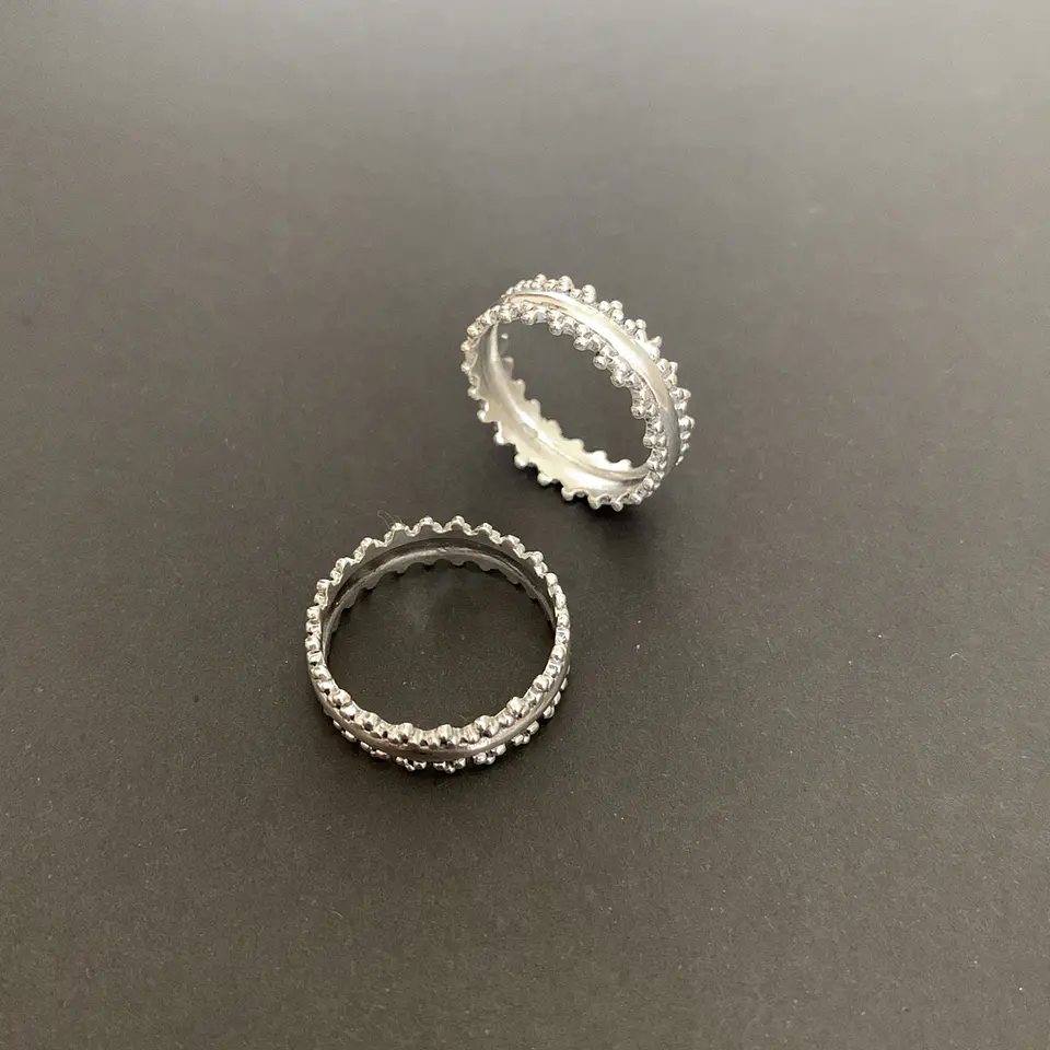 anillo argolla puntitos | PLATA 2