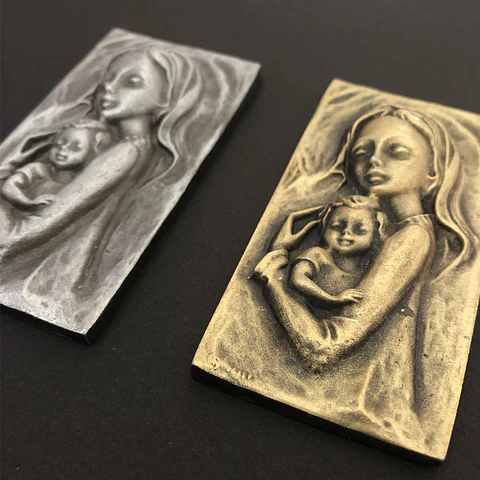 DETENTES PUERTA VIRGEN Y NIÑO