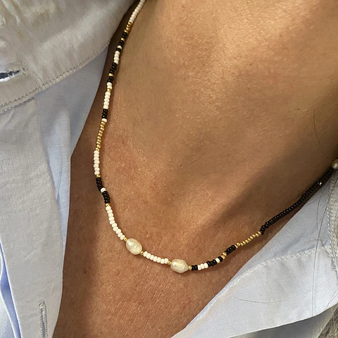 COLLAR MOSTACILLAS BN PERLAS