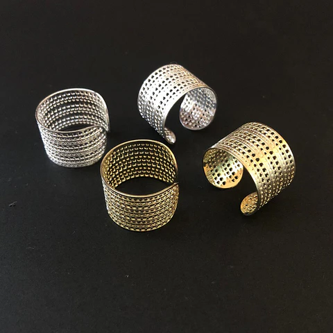 ANILLO CALADO CLARA | ENCHAPE ORO Y ENCHAPE PLATA
