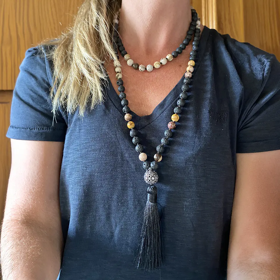 COLLARES LARIAT 2