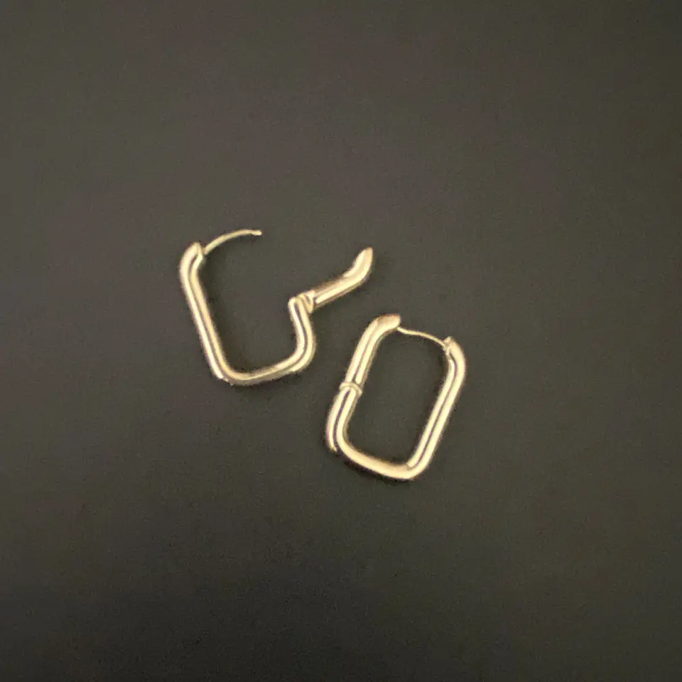 AROS ARGOLLA RECTANGULAR | BAÑO ORO Y BAÑO PLATA 4