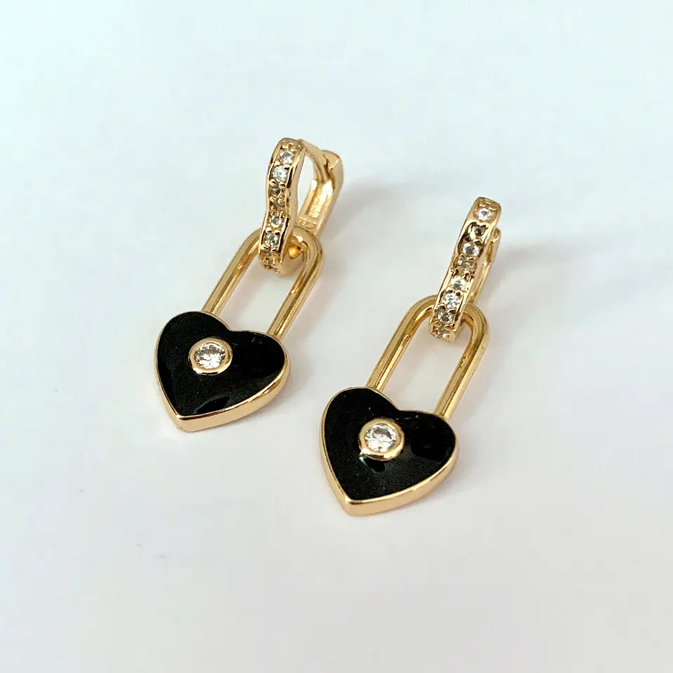 AROS CANDADO CORAZÓN | BAÑO ORO 1