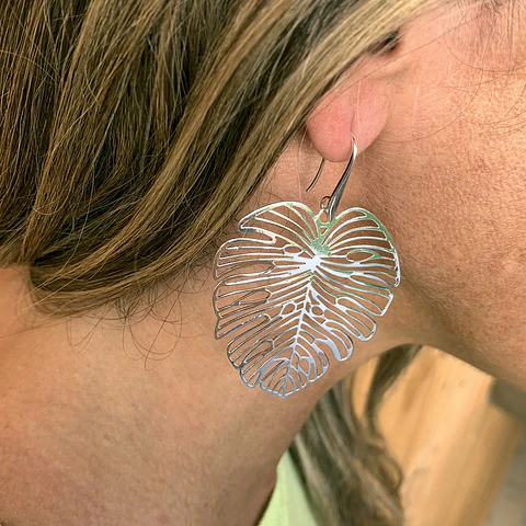 AROS HOJA MONSTERA | BAÑO PLATA