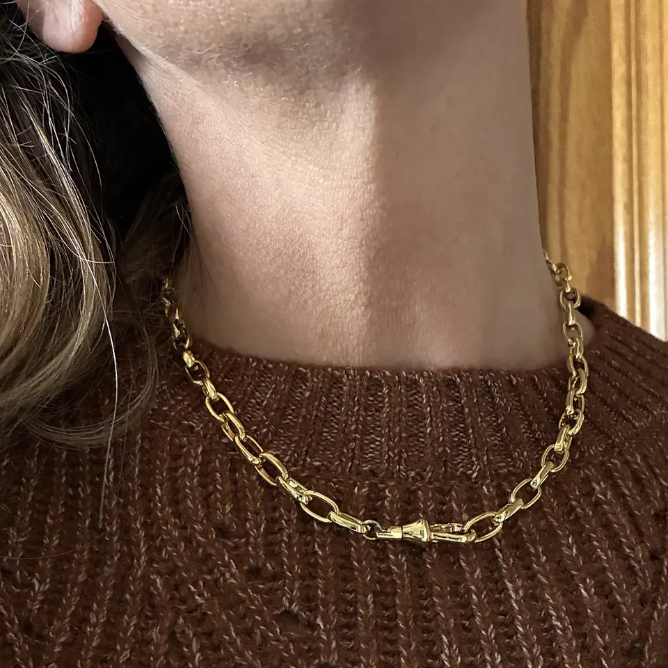 COLLAR CADENA GRUESA CONECTOR GOTA | ENCHAPE ORO 1