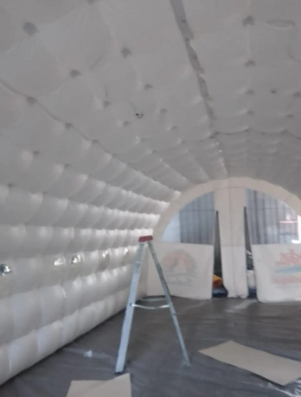 Carpa Inflable 10x5 mt con conexion electrica 4