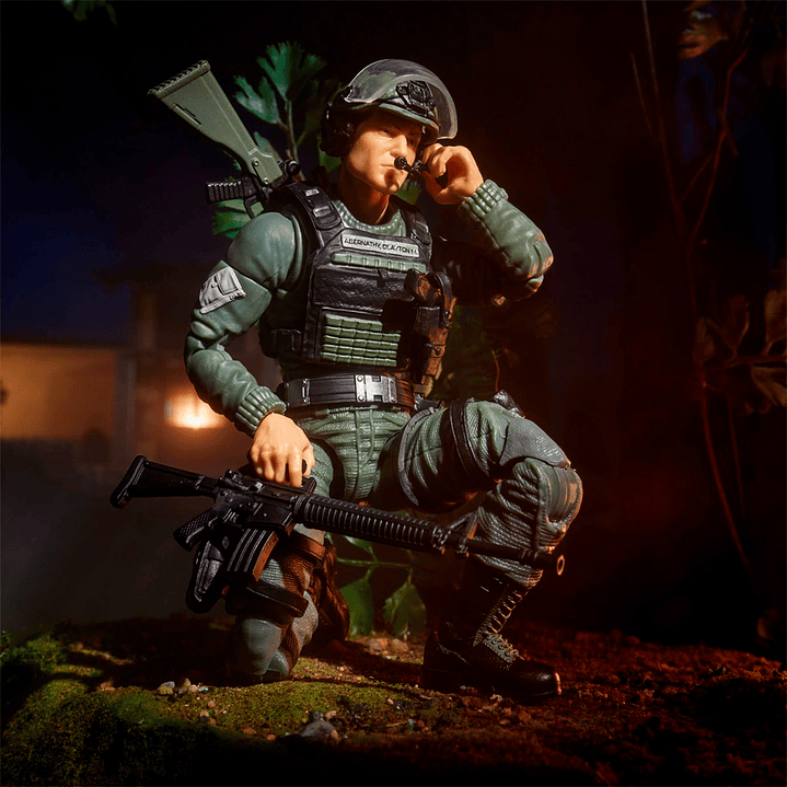 [PRV] Clayton Hawk Abernathy with M.M.S. (Mobile Missile System), G.I. Joe - Classified Series 4