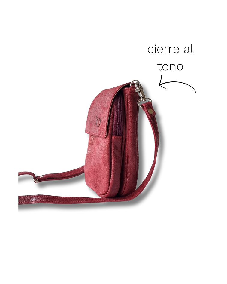 Turin Bandolera Compacta Cuero Rojo Brillo Forrada