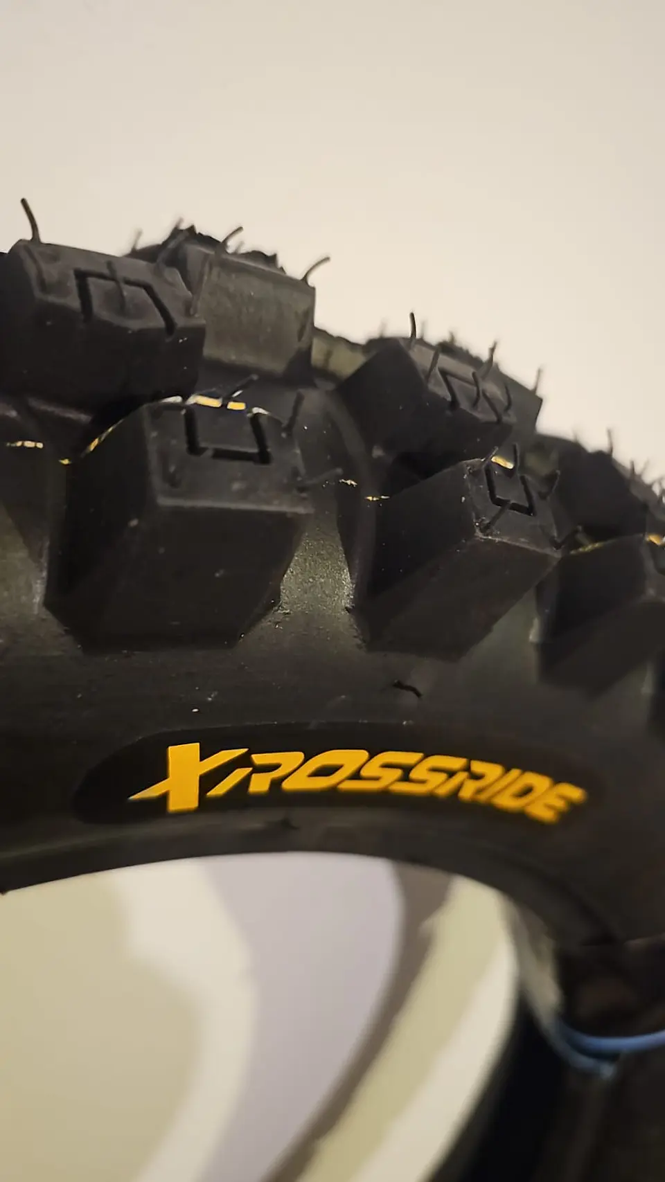 Cubierta Enduro Cross 110/100 18 Mid 4
