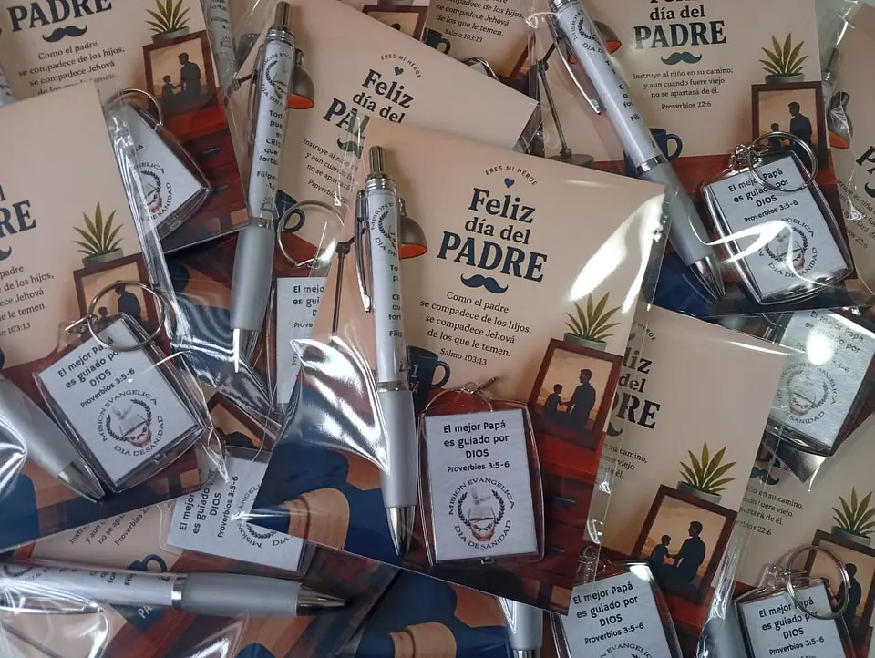 Lápiz + Llavero personalizado 1