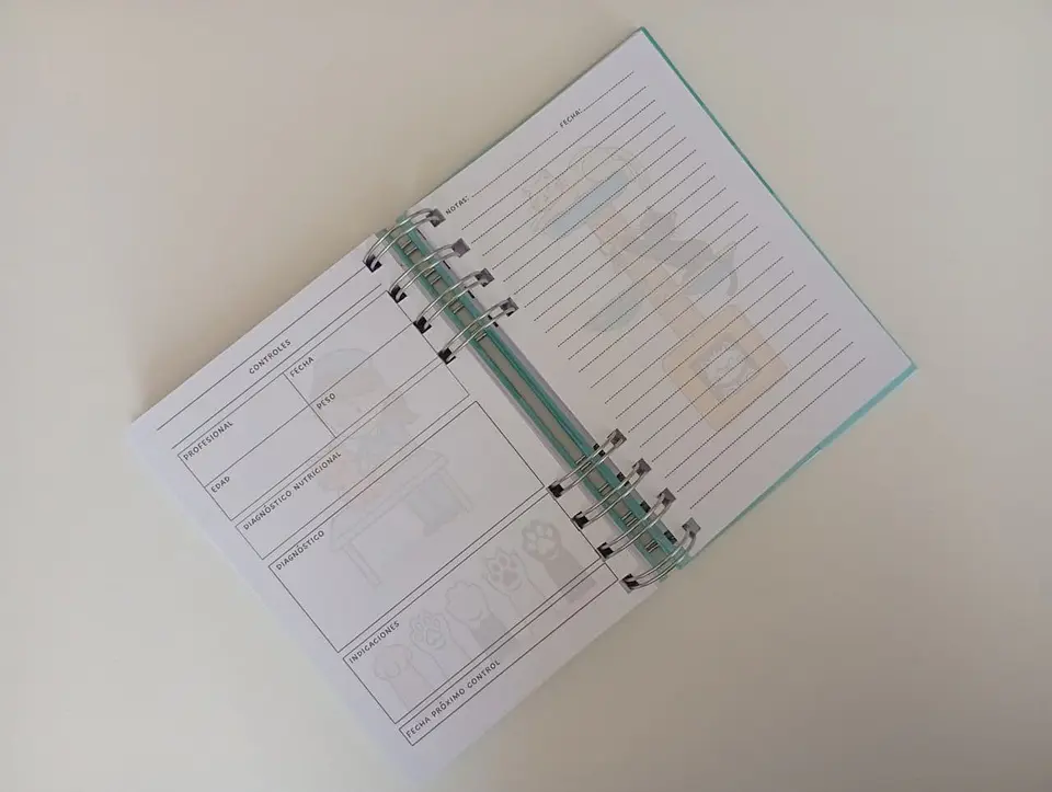 Carnet veterinario A6 2