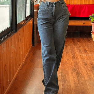 Pantalón jeans recto gris