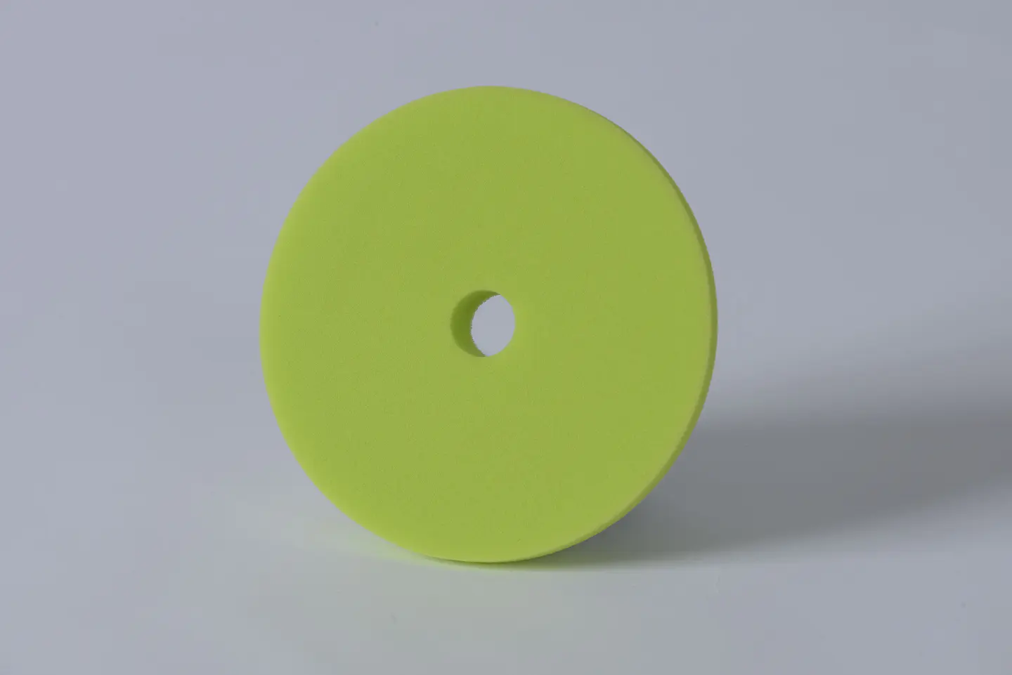 BONETE ESPUMA VERDE SOFT CUT (2UNID) 95MM MENZERNA 1