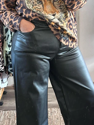 Pantalón ecocuero