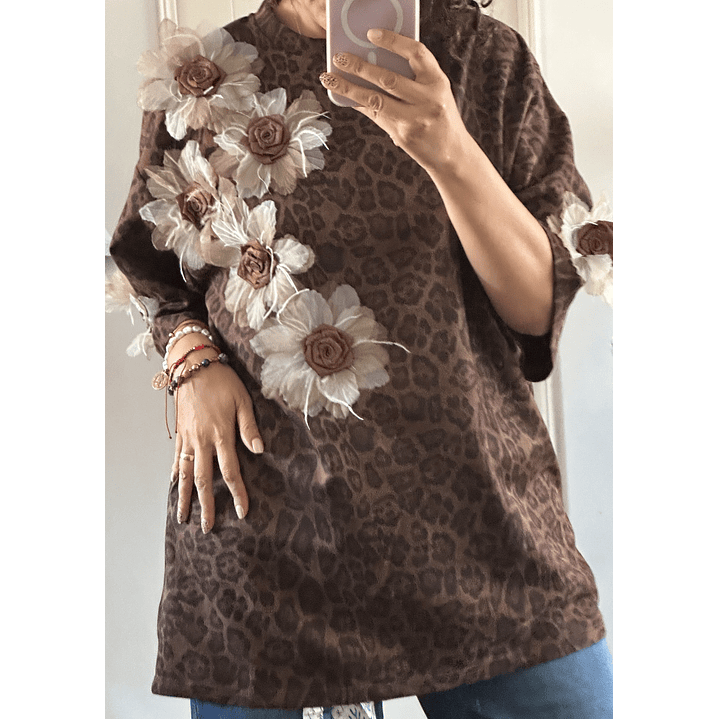 Polera Animal print rosal 1