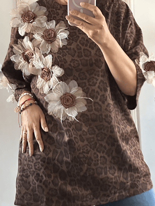 Polera Animal print rosal
