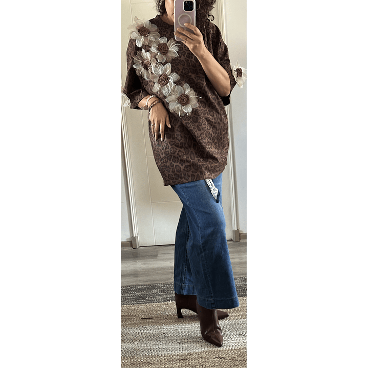 Polera Animal print rosal 3