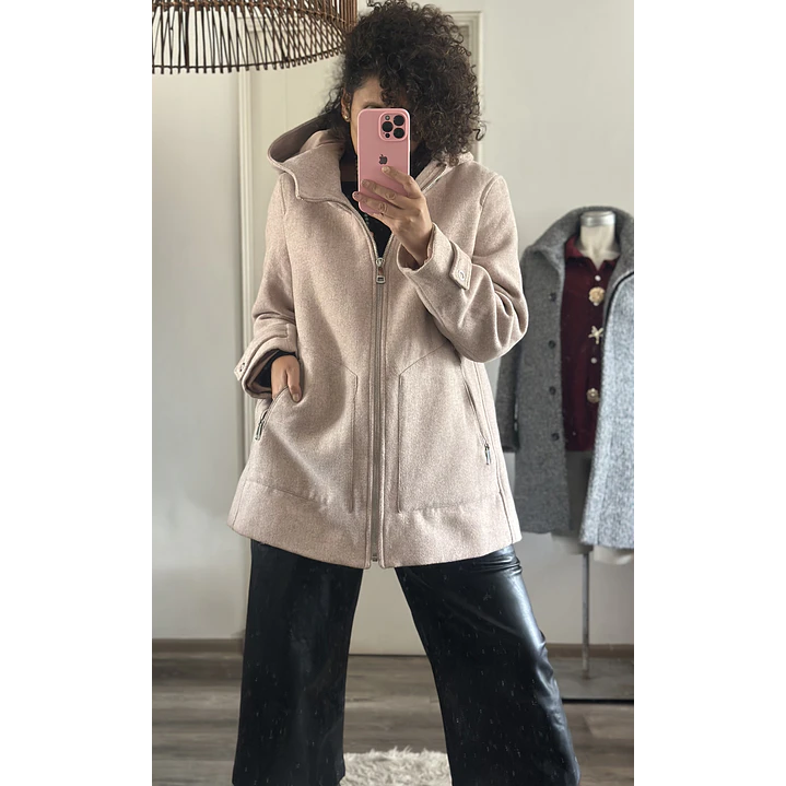 Abrigos (Moda Sustentable y Circular) 1