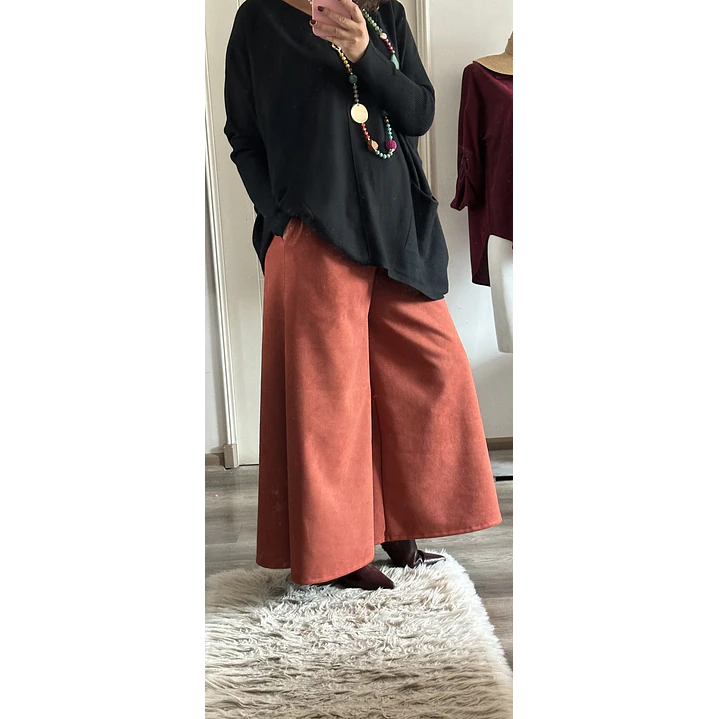 Falda Pantalon Gamuzado 3
