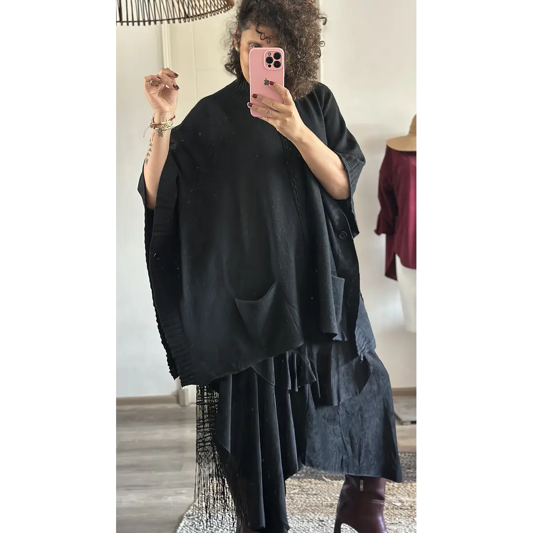 Poncho Sweater Paz 2