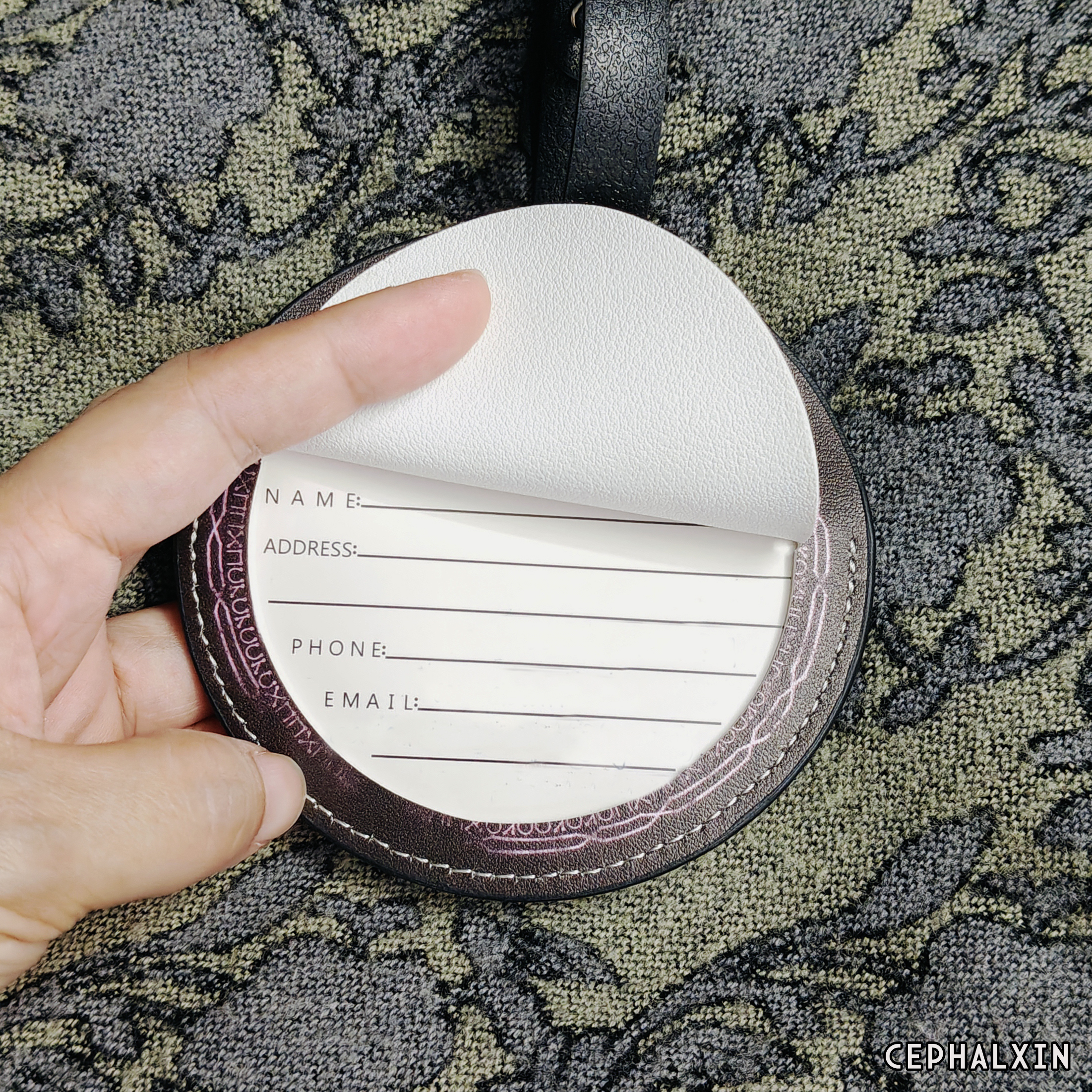 ❀ NieR Emil Luggage Tag 1