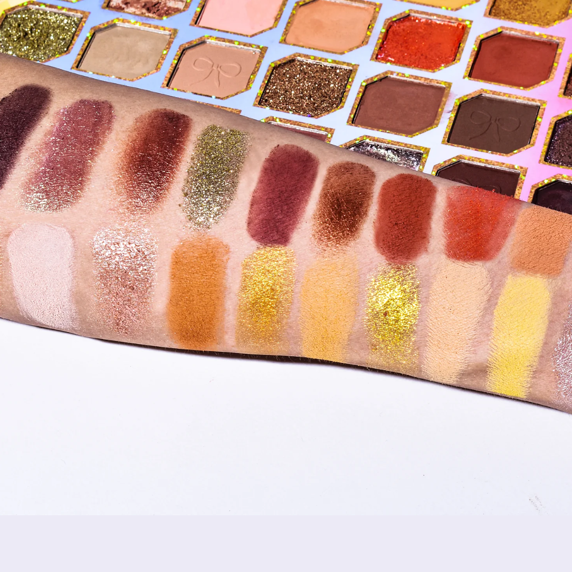 32 PALETAS DE SOMBRAS DE OJOS COLOR GODDESS SENNA 6