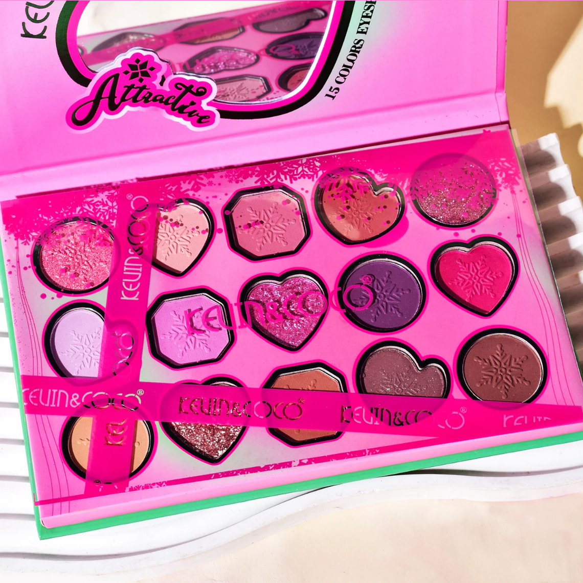 PALETA DE SOMBRAS DE OJOS DE 15 COLORES SANTA'S BLUSH 1