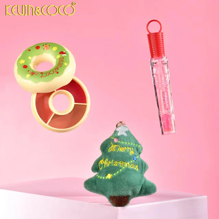 Set de brillo de labios y sombras de ojos 7