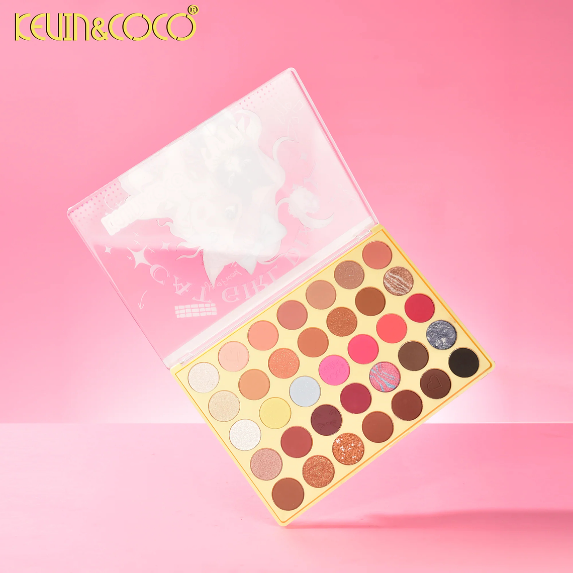 Sombra de Ojos  Los secretos de Catwoman: 32 colores  4