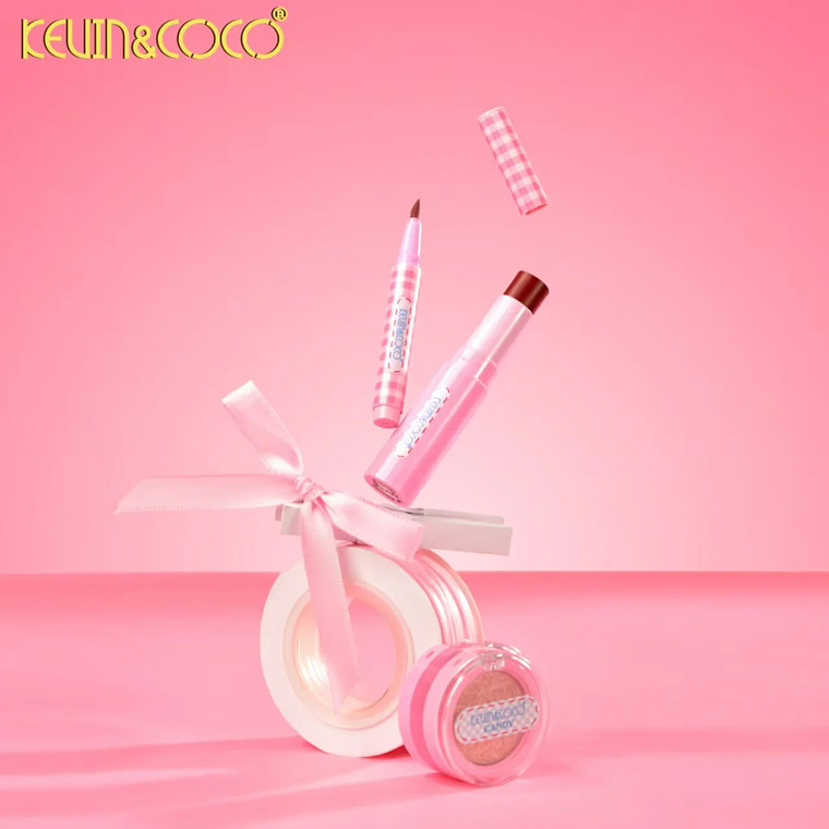 SET MAQUILLAJE DE TRES PIEZAS CAROL  SWEET 3