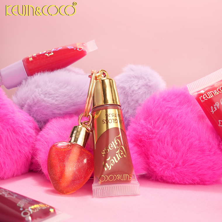 Set de labiales con llavero de corazon 2