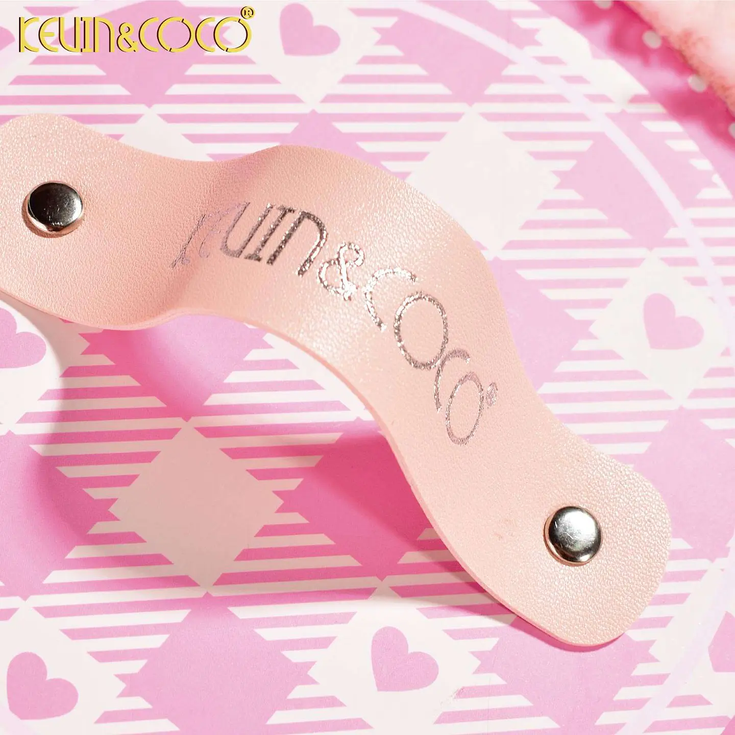 Organizador de Maquillaje Peluche Pink Fluffy - Kevin & Coco (Ref. KC1353) 3