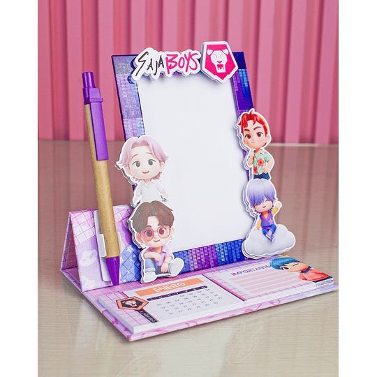 Diseños Plantillas Calendario Porta Foto Saja Boys 2026 Archivos PDF y Studio