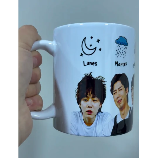 Diseños Tazas Plantillas BTS Mi humor según el día de la semana Sublimacion Png