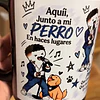 Diseños Plantilla Tazas Aquíí junto a mi perro en haces lugares Meme Chile Flork Deformitos Sublimacion Png 