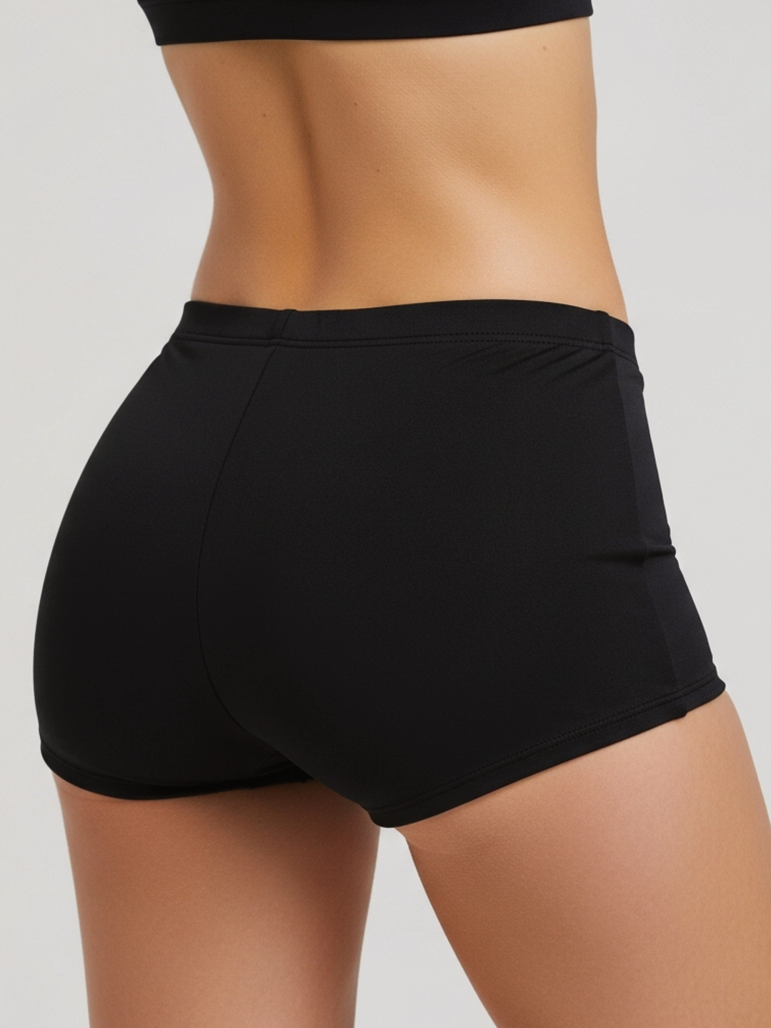 Short de baño negro de mujer Bottom tipo boy short para nadar y hacer ejercicio 3